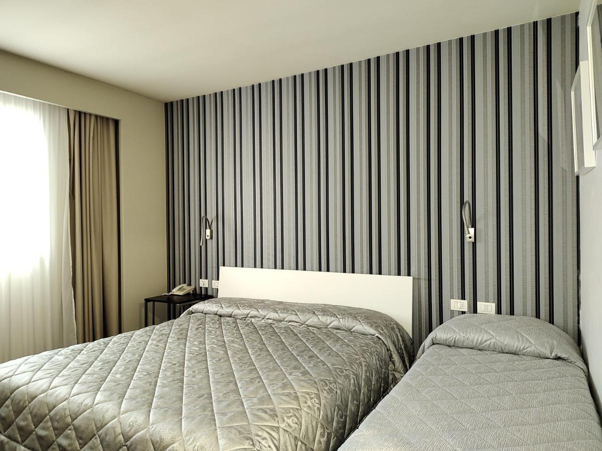 Hotel Datini Πράτο Εξωτερικό φωτογραφία