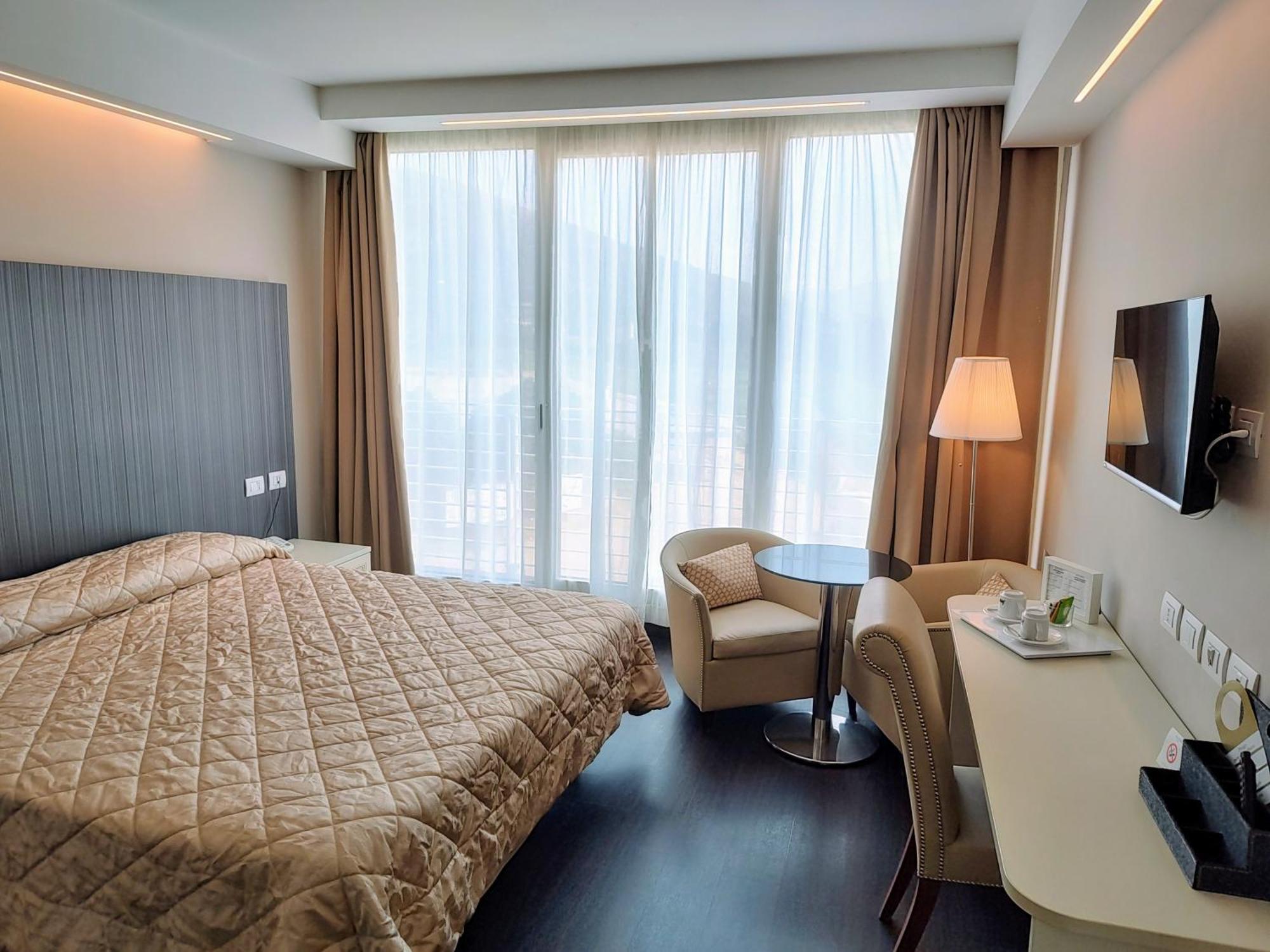 Hotel Datini Πράτο Εξωτερικό φωτογραφία